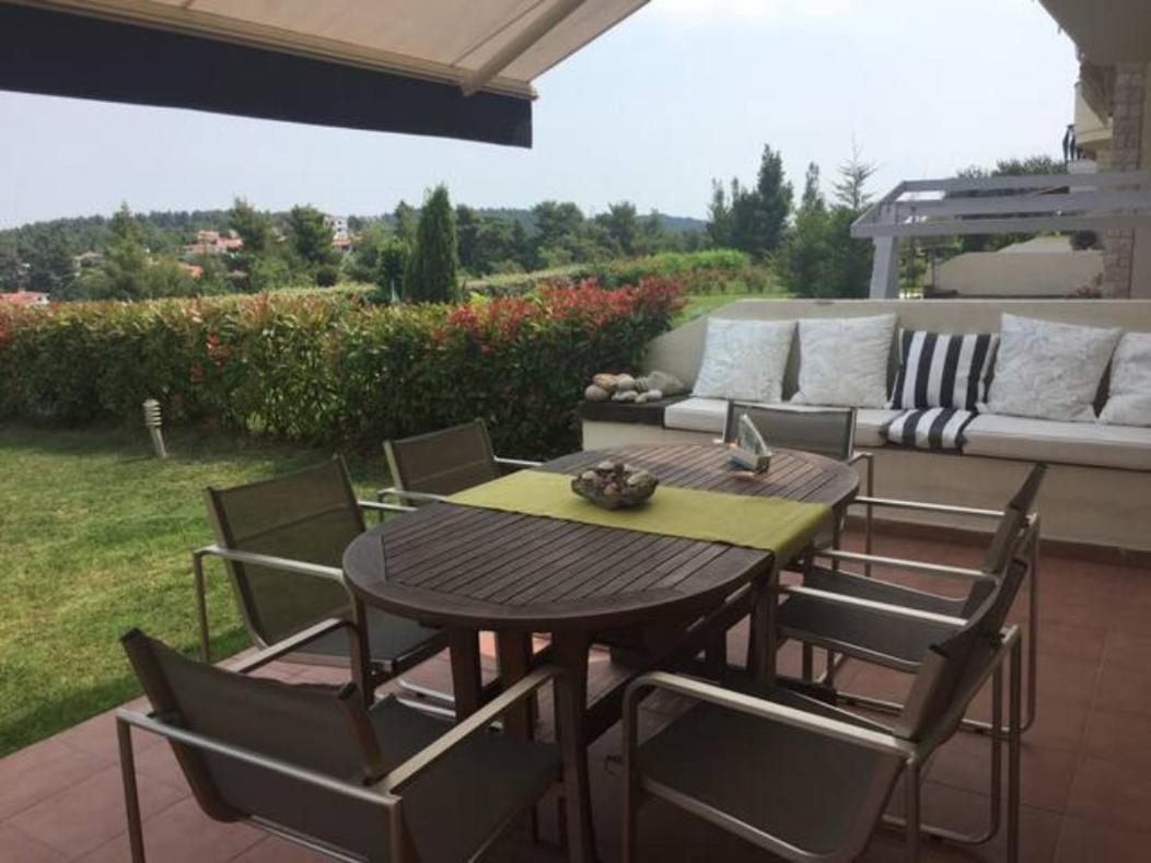 #Luxlikehome Hill Summer Villa Elani エクステリア 写真