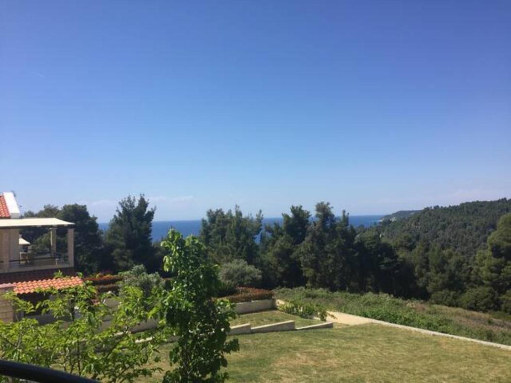 #Luxlikehome Hill Summer Villa Elani エクステリア 写真