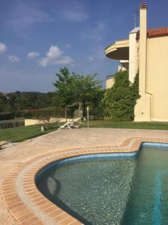 #Luxlikehome Hill Summer Villa Elani エクステリア 写真